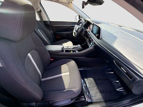 Used 2022 Hyundai Sonata SEL w/ Convenience Package image 28