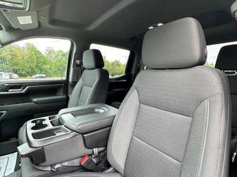 Used 2022 GMC Sierra 1500 Elevation AWD/4WD image 17