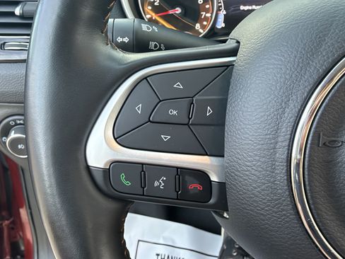 Used 2021 Jeep Compass Limited AWD/4WD image 18