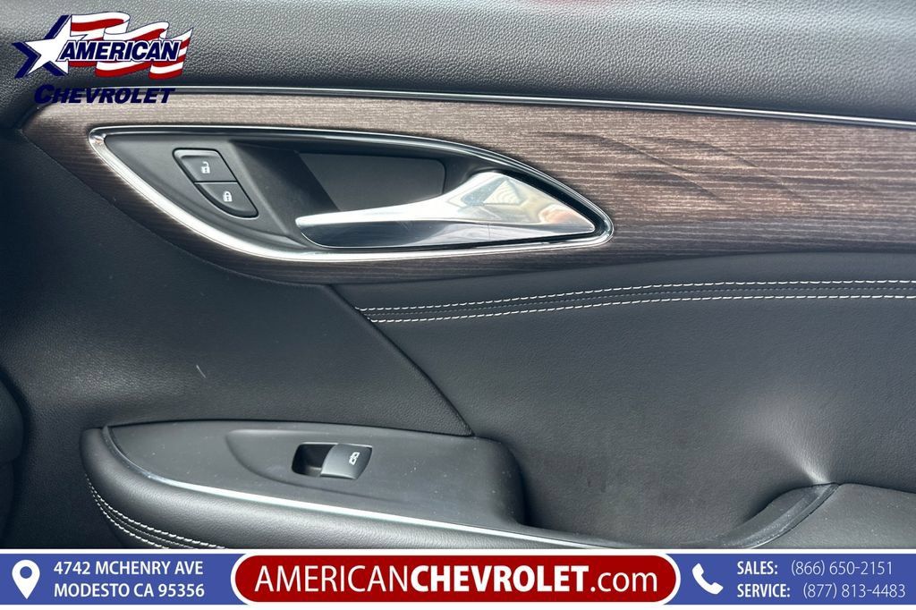 Used 2023 Buick Envision Avenir AWD/4WD image 23