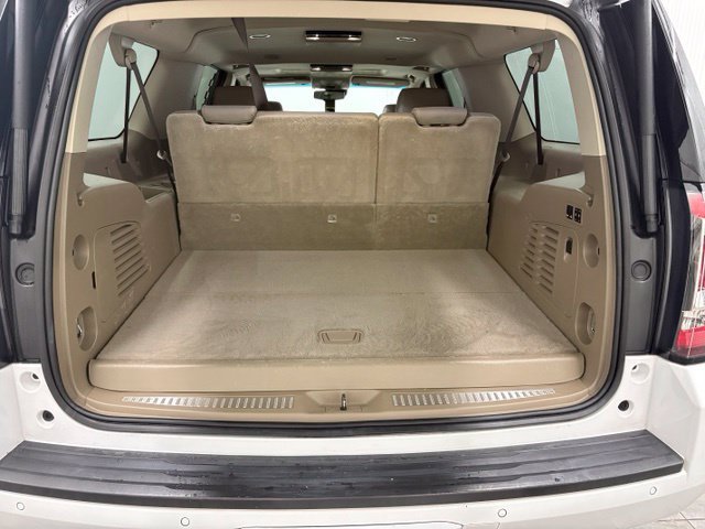 Used 2019 GMC Yukon XL SLT AWD/4WD image 9