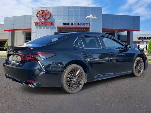 Used 2022 Toyota Camry XSE w/ Navigation Package FWD image 8