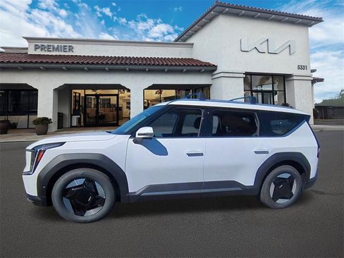 New 2026 Kia EV9 Wind image 5