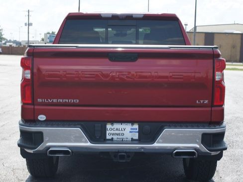 Used 2023 Chevrolet Silverado 1500 LTZ w/ LTZ Premium Package AWD/4WD image 3