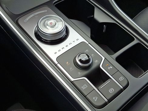 New 2026 Kia Sorento EX AWD/4WD image 13
