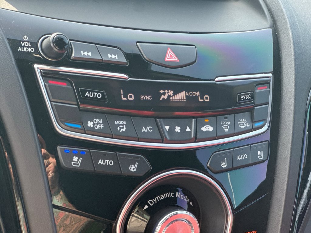 Used 2023 Acura RDX w/ Advance Package FWD image 24