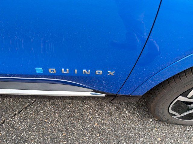 Used 2024 Chevrolet Equinox EV LT FWD image 13