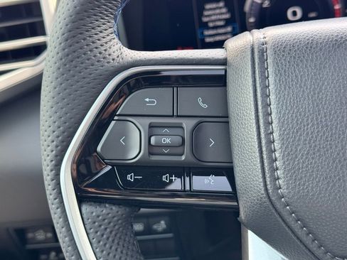 New 2025 Toyota Tundra Platinum AWD/4WD image 18