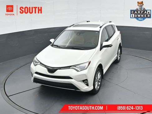 Used 2017 Toyota RAV4 Platinum image 51
