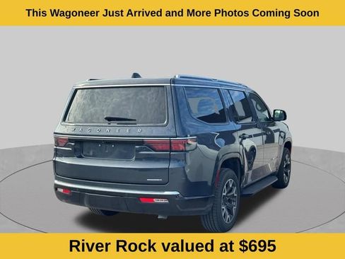 Used 2024 Jeep Wagoneer Series III AWD/4WD image 3