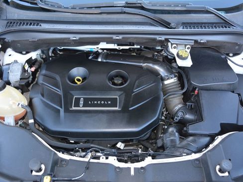 Used 2019 Lincoln MKC Select w/ Select Plus Package image 14