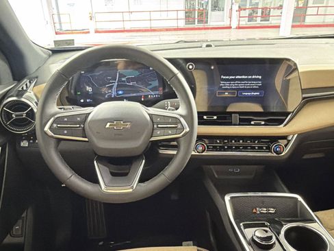 New 2026 Chevrolet Equinox ACTIV image 16