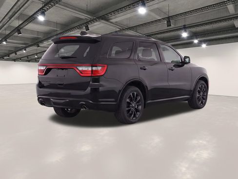 Used 2023 Dodge Durango R/T RWD image 4