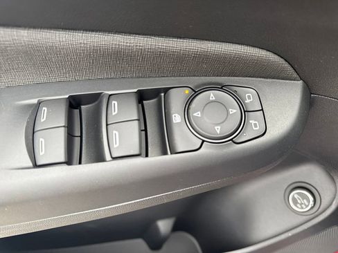 New 2026 Buick Envista Avenir image 18