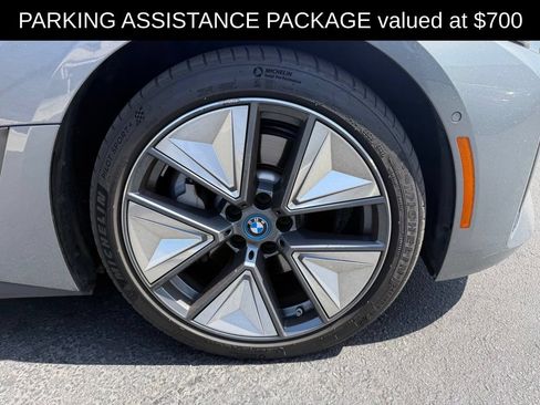 Used 2023 BMW i4 eDrive40 w/ Premium Package RWD image 4