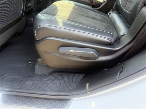 Certified 2024 Jeep Grand Cherokee L Altitude image 34