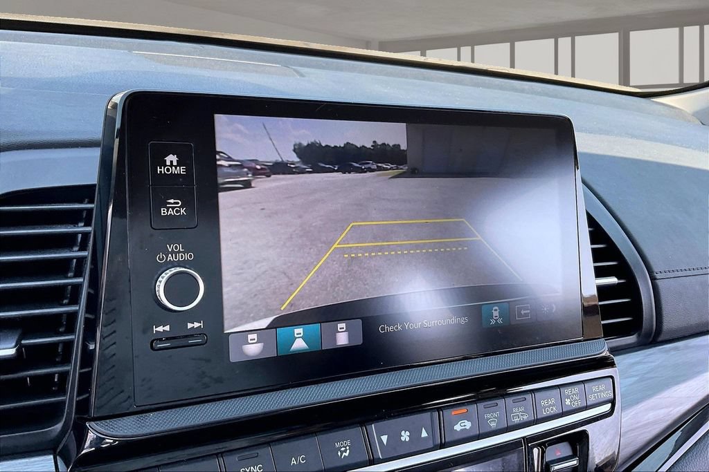 Certified 2025 Honda Odyssey Elite image 14