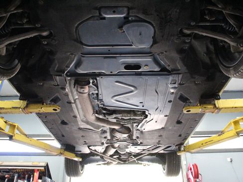 Used 2017 BMW 230i xDrive Convertible image 95