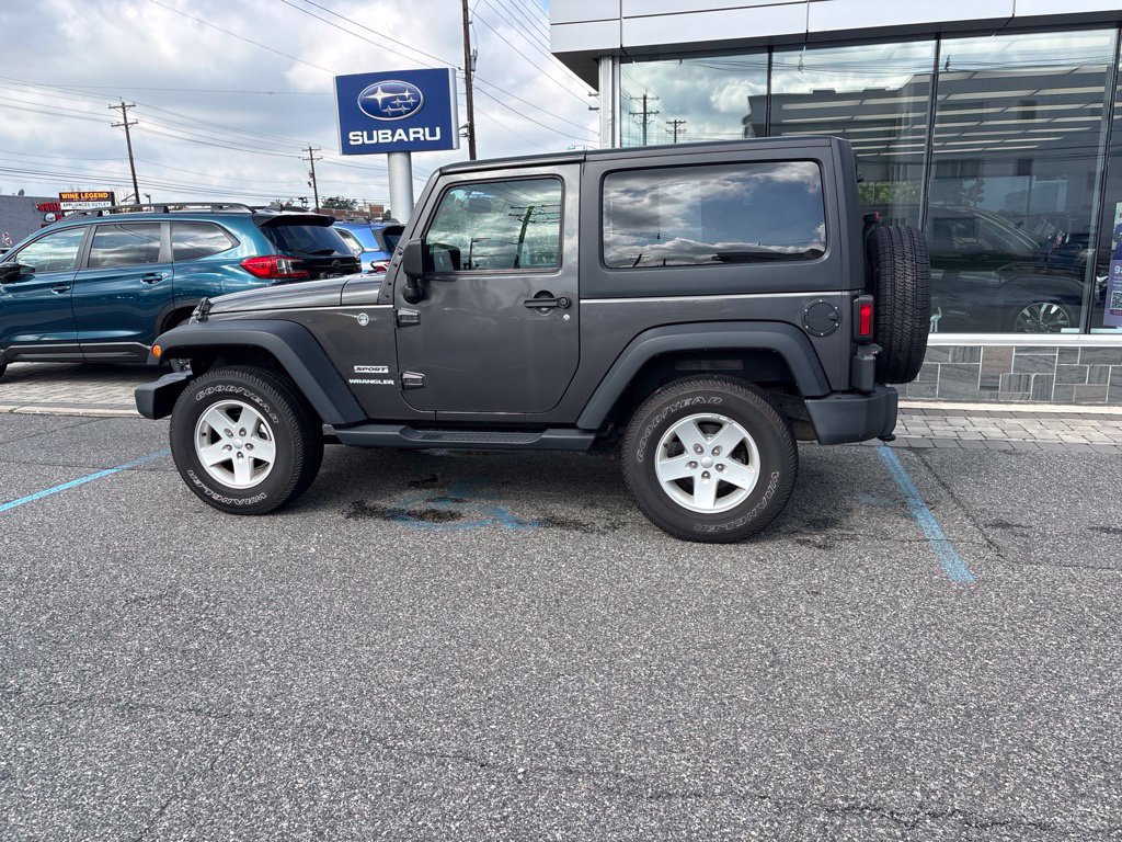 Used 2017 Jeep Wrangler Sport w/ Quick Order Package 24S AWD/4WD image 8
