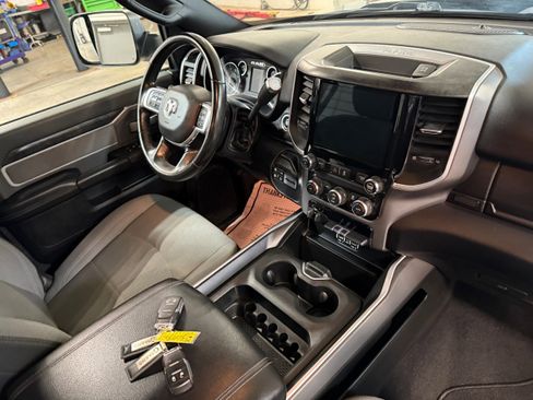 Used 2021 RAM 2500 Big Horn w/ Level 1 Equipment Group image 14