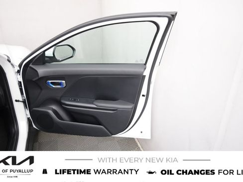 New 2026 Kia K4 FWD image 15