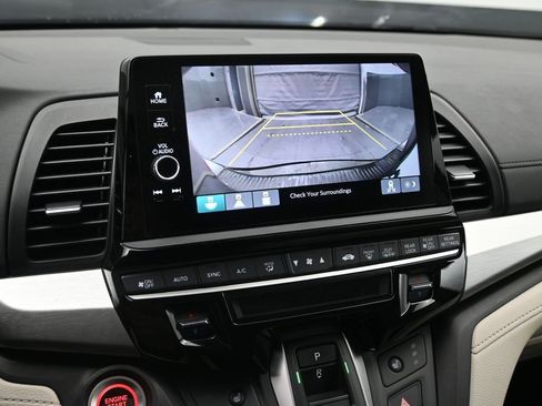 Used 2025 Honda Odyssey EX-L image 12