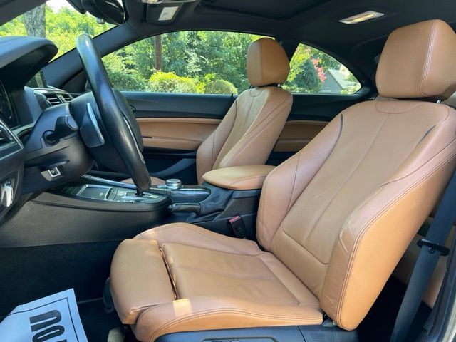 Used 2021 BMW 230i Coupe w/ Convenience Package RWD image 13