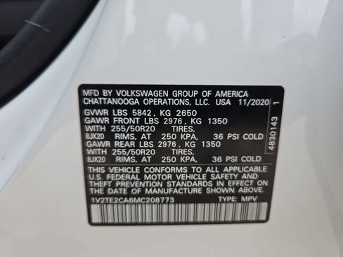 Used 2021 Volkswagen Atlas Cross Sport SEL Premium AWD/4WD image 35