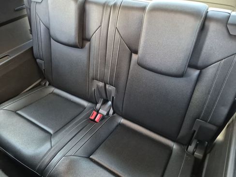 Used 2018 Volkswagen Atlas SEL FWD image 38