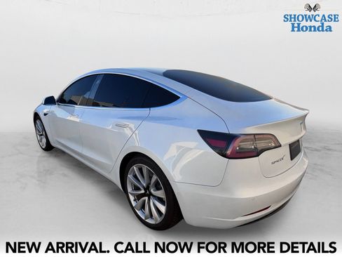 Used 2020 Tesla Model 3 Standard Range Plus RWD image 4