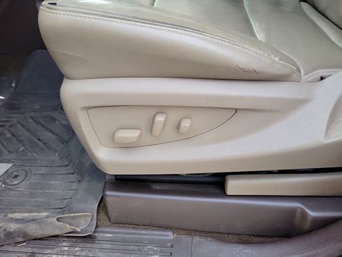 Used 2018 GMC Sierra 1500 SLT image 12