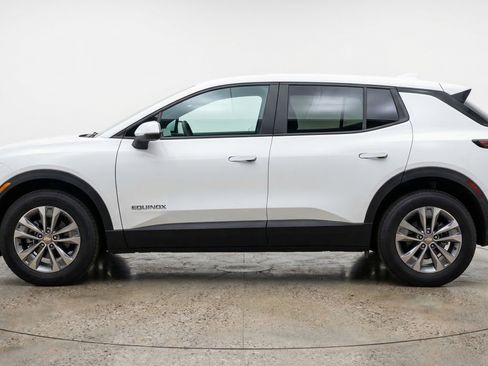 Used 2025 Chevrolet Equinox LT FWD image 5