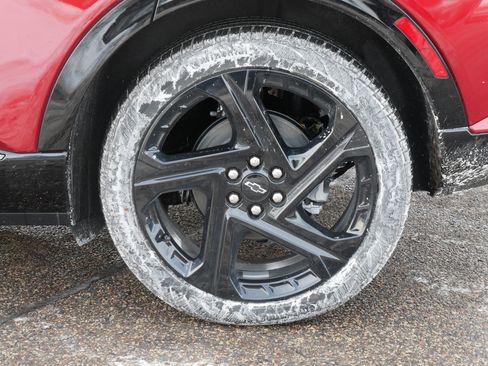 New 2026 Chevrolet Equinox EV RS image 3