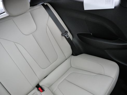 Used 2020 Hyundai Veloster Turbo Ultimate image 14