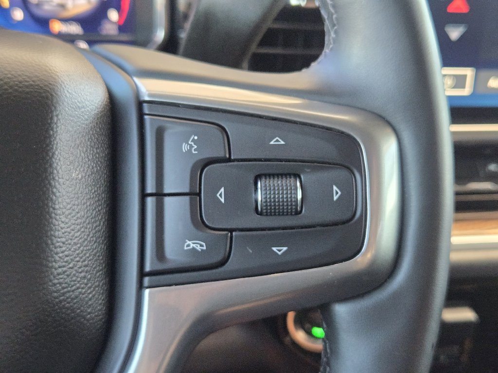 Used 2025 Chevrolet Silverado 1500 RST w/ LPO, Dark Essentials Package AWD/4WD image 29
