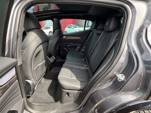 Used 2025 Maserati Grecale Folgore AWD/4WD image 42