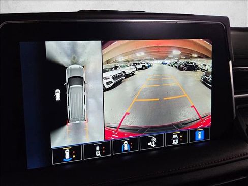 Used 2024 Chevrolet Tahoe RST w/ RST Performance Edition image 14