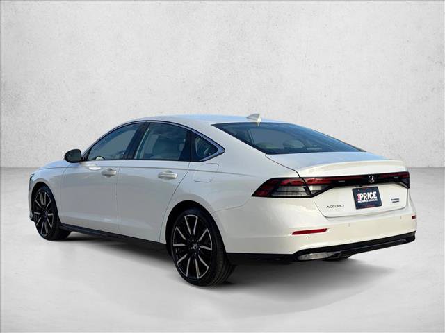Used 2023 Honda Accord Touring image 8