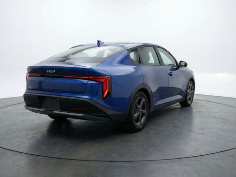 Used 2025 Kia K4 FWD image 9