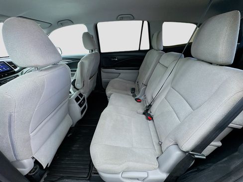 Used 2016 Honda Pilot EX image 15