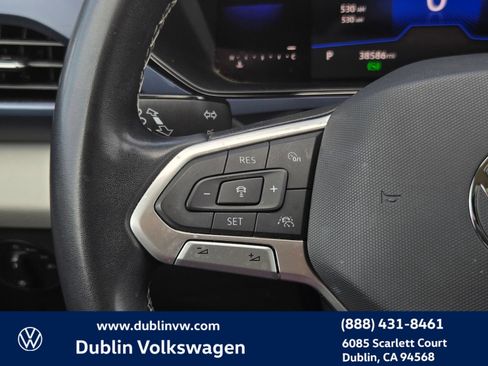 Certified 2023 Volkswagen Taos SE w/ Panoramic Sunroof Package FWD image 22