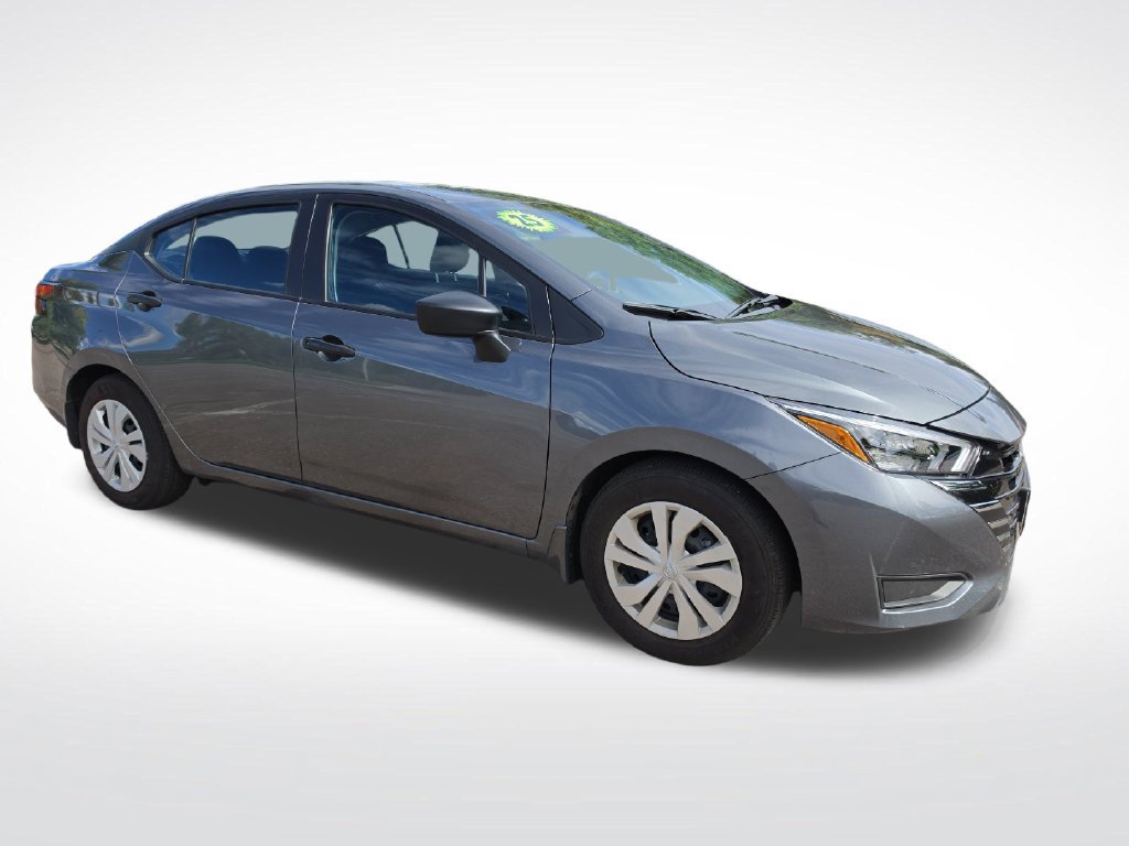 Used 2025 Nissan Versa S w/ Trunk Package FWD image 9
