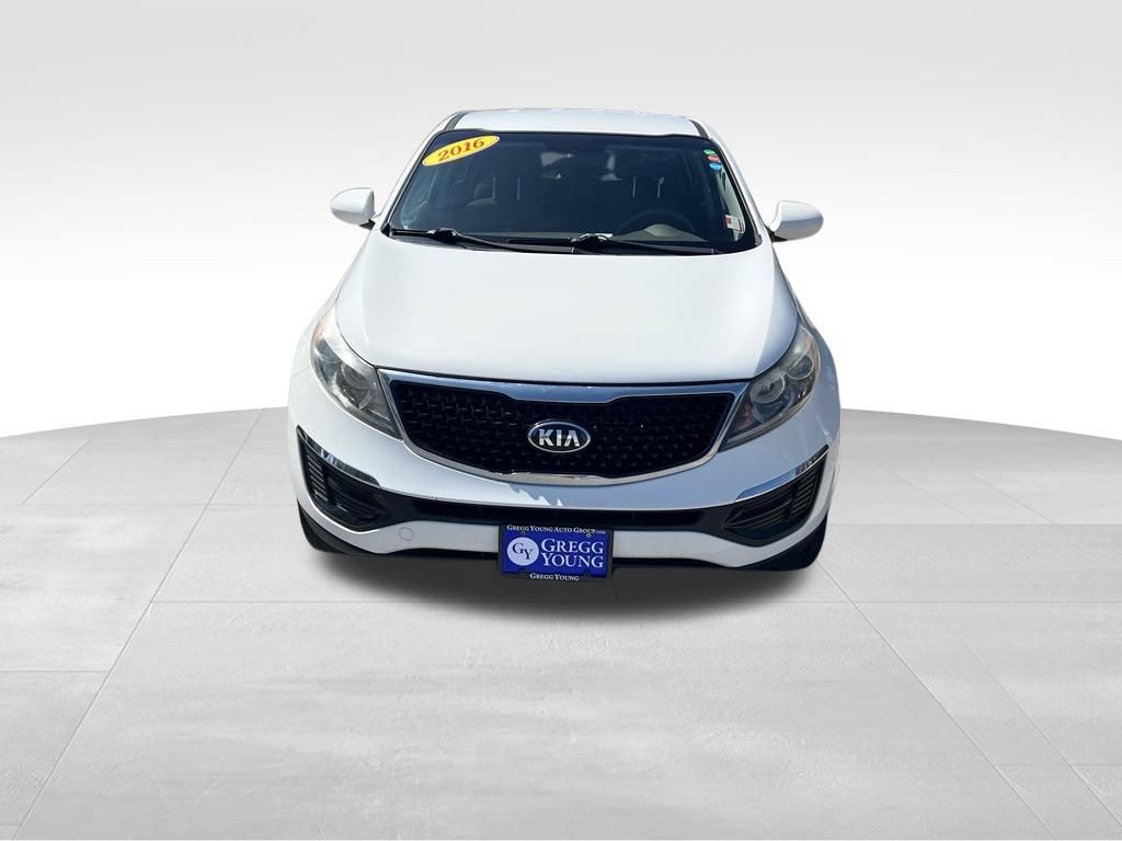 Used 2016 Kia Sportage LX AWD/4WD image 9