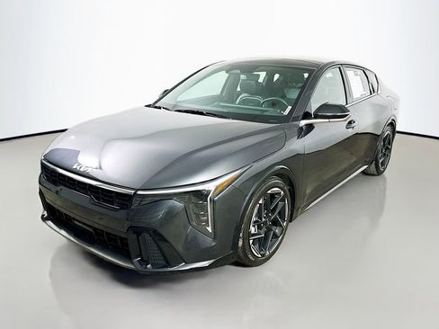 Used 2025 Kia K4 GT-Line w/ GT-Line Sunroof Package image 3