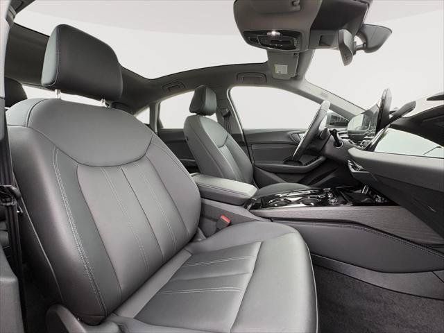 Used 2025 Audi A5 2.0T Premium Plus w/ Premium Plus AWD/4WD image 23
