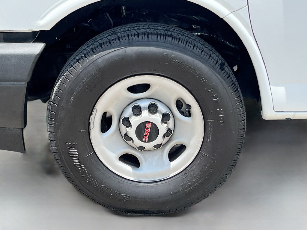 Used 2025 GMC Savana 2500 w/ Driver Convenience Package RWD image 26