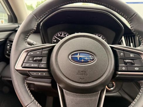 Certified 2025 Subaru Outback Premium AWD/4WD image 19