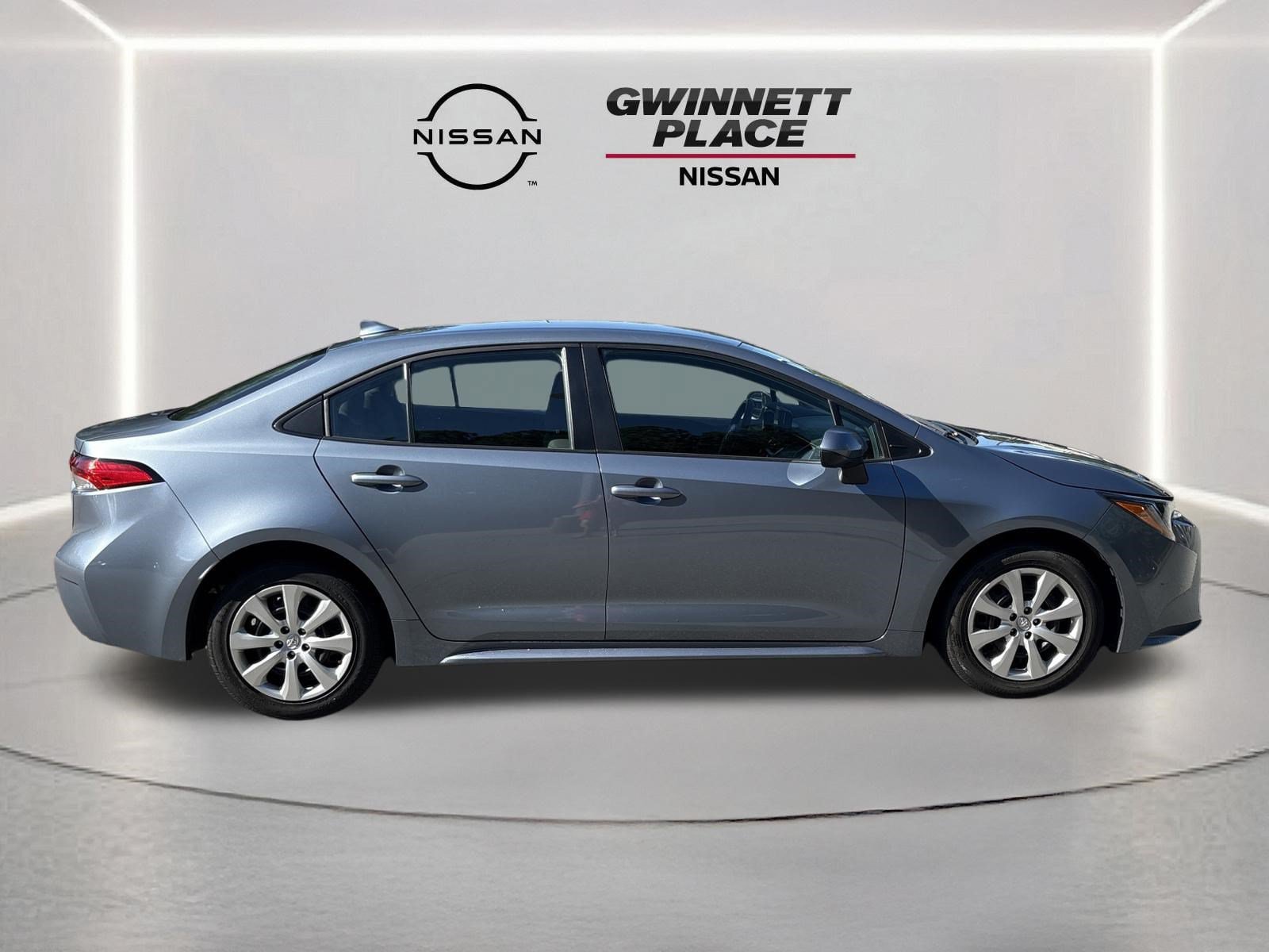 Used 2024 Toyota Corolla LE FWD image 27