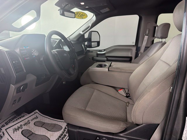 Used 2018 Ford F150 XLT w/ Equipment Group 302A Luxury AWD/4WD image 31