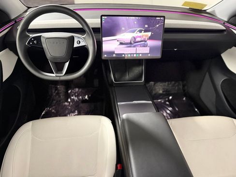 Used 2026 Tesla Model Y 2WD image 12